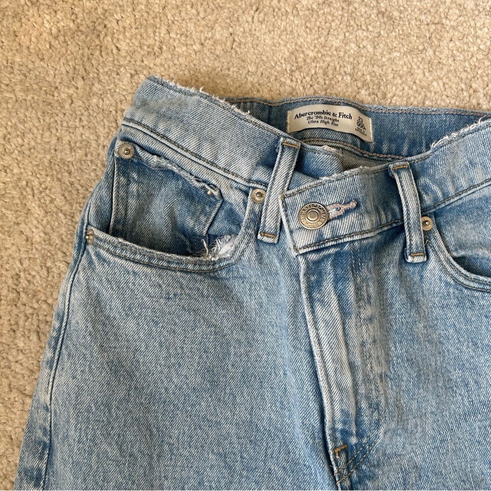 ✨NWOT✨ Abercrombie & Fitch 90s jeans size 23 - Picture 12 of 13